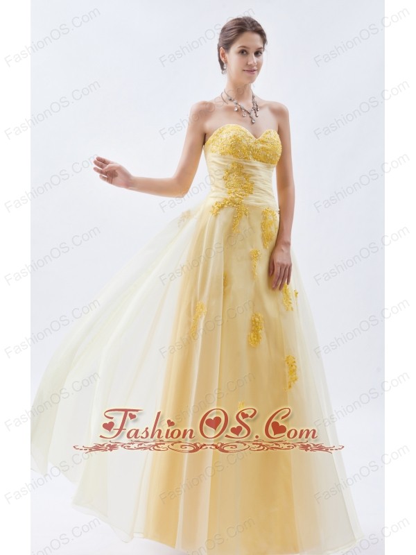 Light Yellow A-line / Princess Sweetheart Prom Dress Embroidery Tulle Floor-length