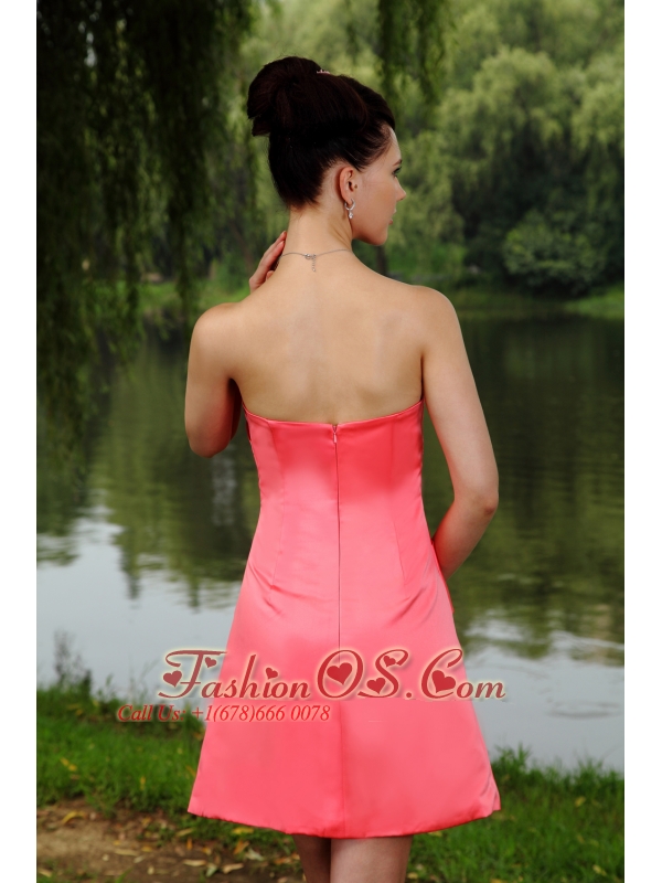 Watermelon Red Column Strapless Prom / Homecoming Dress Ruch Mini-length Taffeta