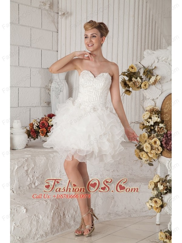 White A-line Sweetheart Short Prom Dress Organza Beading Mini-length