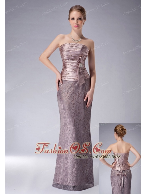Fashionable Lilac Column Strapless Mother Of The Bride DressLace Ruch Floor-length
