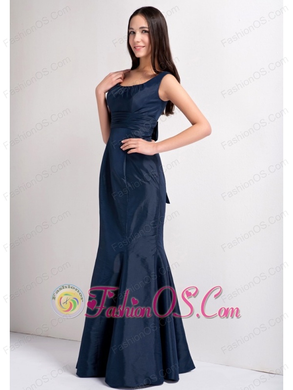 Elegant Navy Blue Mermaid Scoop Bridesmaid Dress Taffeta Ruch Floor-length