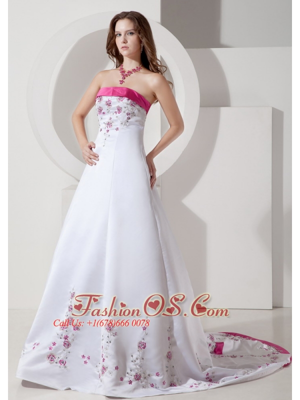 Custom Made A-line / Princess Strapless Wedding Dress Satin Embroidery Court Train