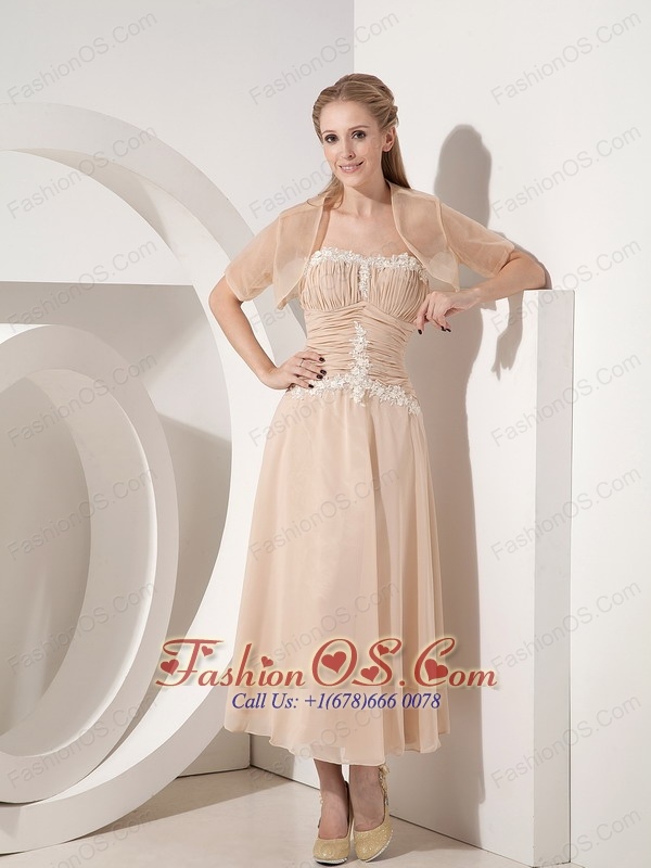 Popular Champagne Column Strapless  Mother Of The Bride Dress Chiffon Appliques Tea-length