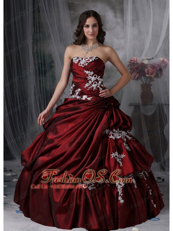 sweet 15 dresses burgundy