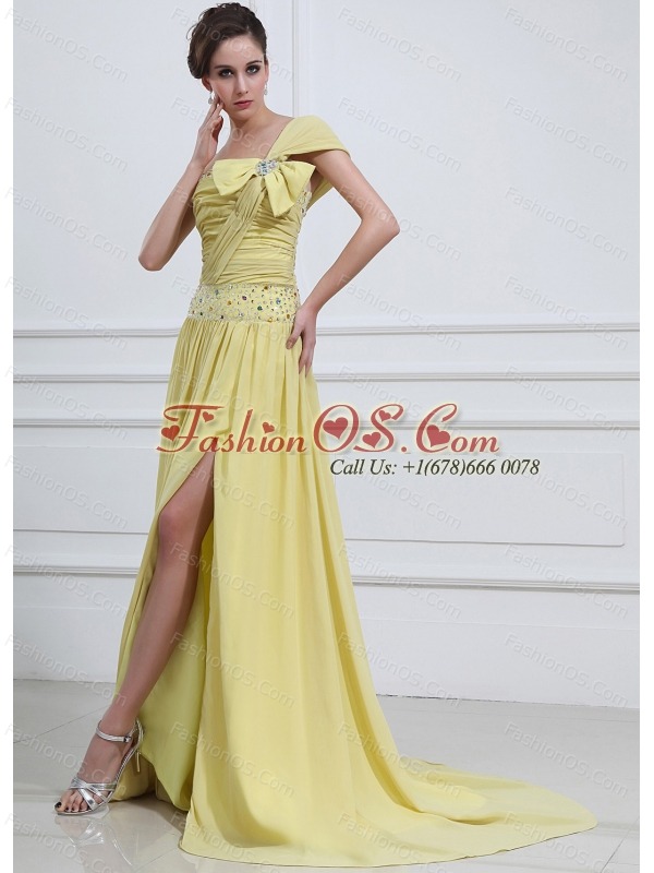 Light Yellow  Prom / Evening Dress With One Shoulder Beaded High Slit Chiffon Brush Train