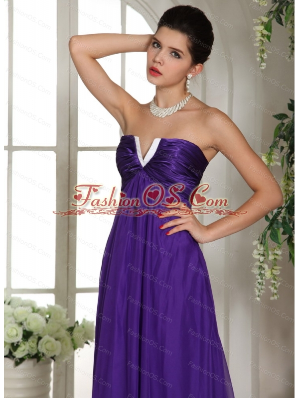 Eggplant Purple V-neck Brush Train Long Dama Dress