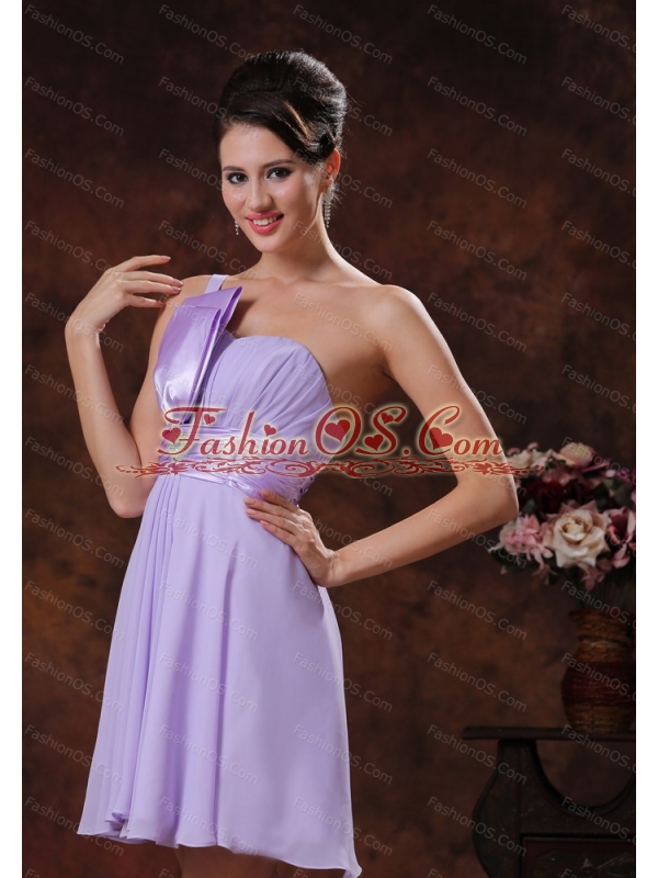 2013 One Shoulder Lilac Short Dama Dresses for Quinceanera