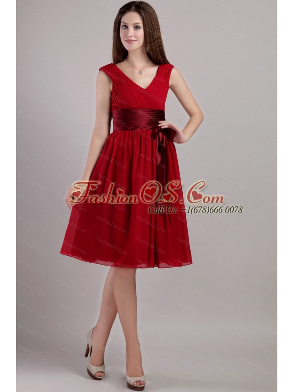 Cheap Sash V-neck Empire Wine Red Dama Dress