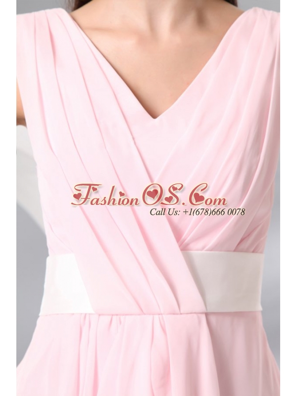 Column Baby Pink V-neck Chiffon Short Prom Cocktail Dress