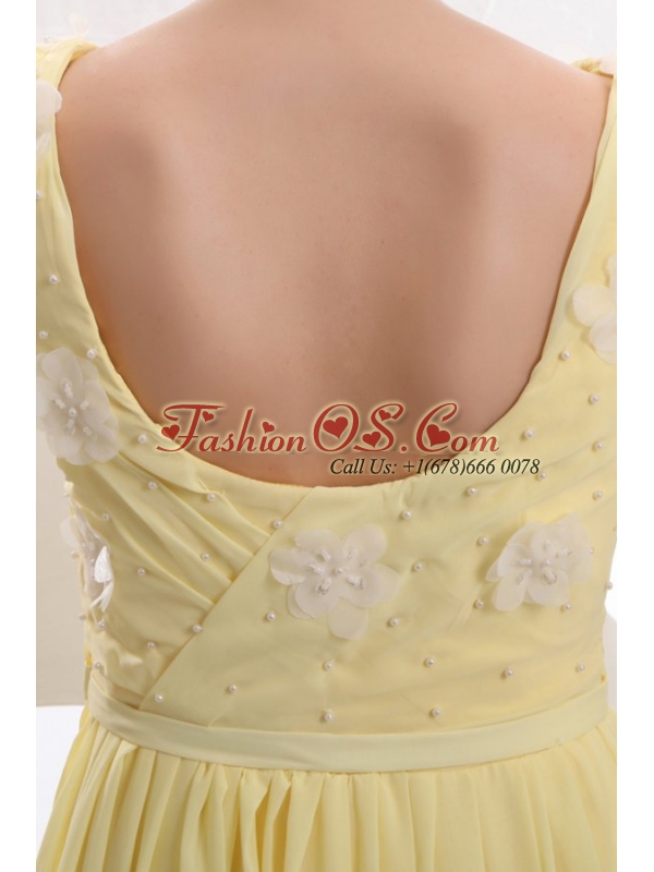 Light Yellow Empire Bateau Appliques with Beading Short Sleeves Prom Dress