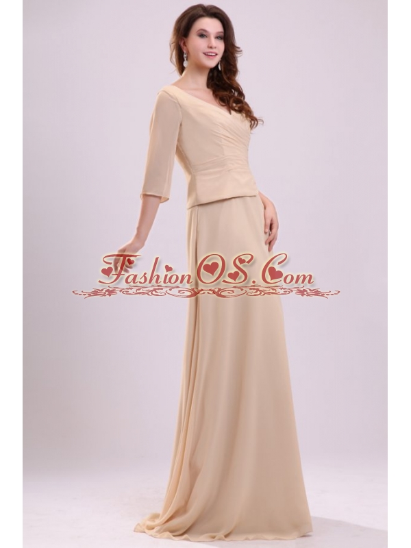 Champagne Column V-neck Ruching Chiffon Prom Dress with Half Sleeves