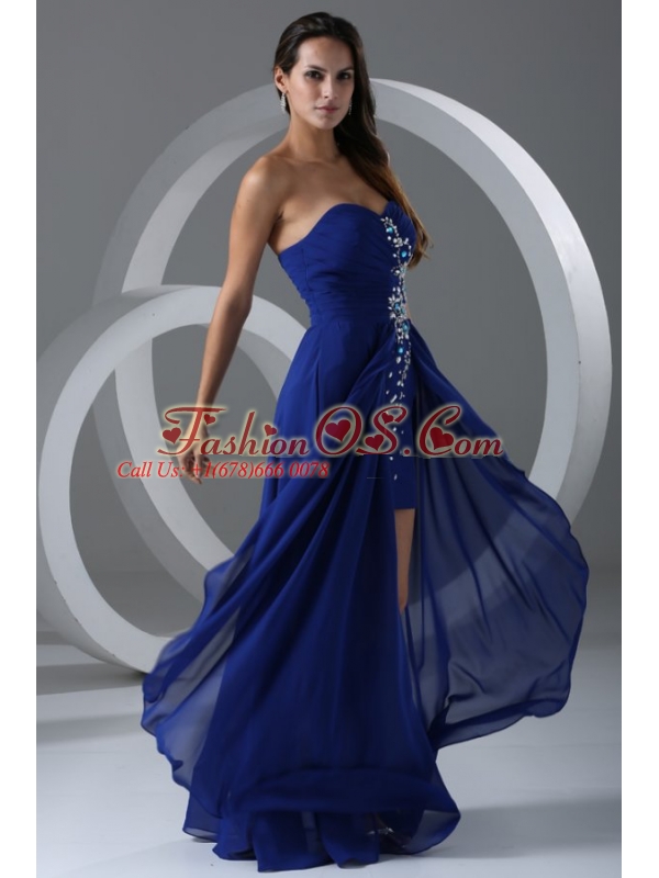 Column Sweetheart Royal Blue Beading And Ruching Chiffon Prom Dress