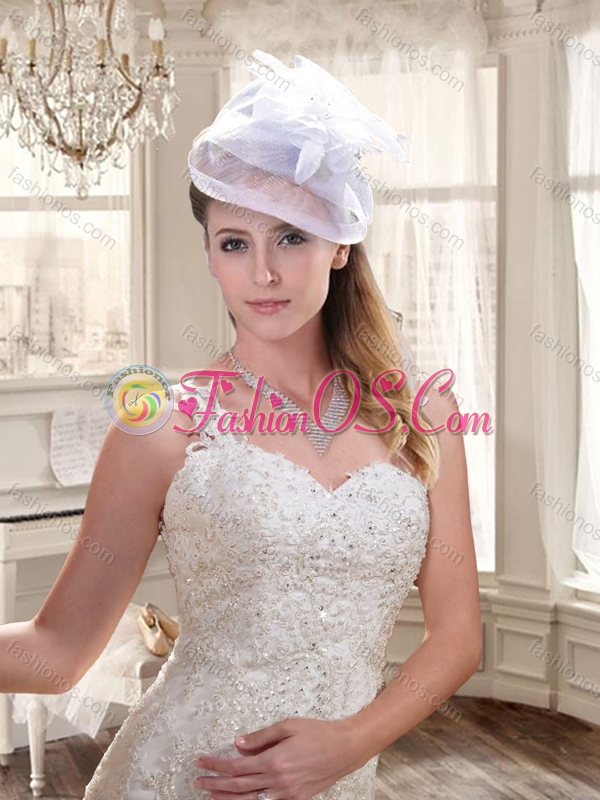 2016 Latest A Line Wedding Dresses with Lace and Appliques