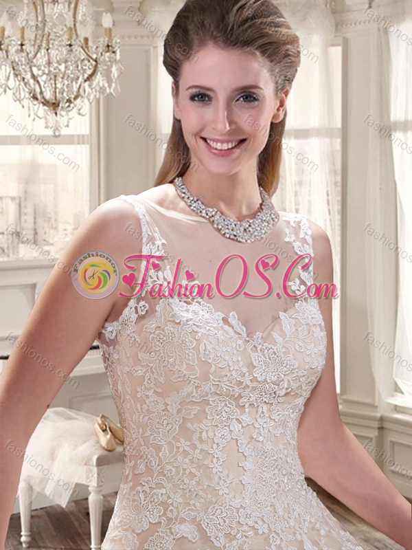 2016 New Style Bateau Court Train Appliques Wedding Dresses in Champagne